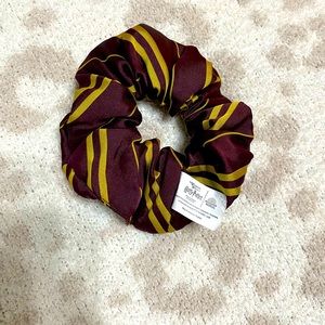 Harry Potter Gryffindor scrunchie